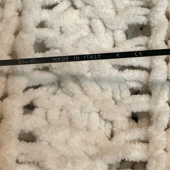 Ray Ban Aviator ๐๐ด๐๐๐โ๏ธ - Picture 3 of 8